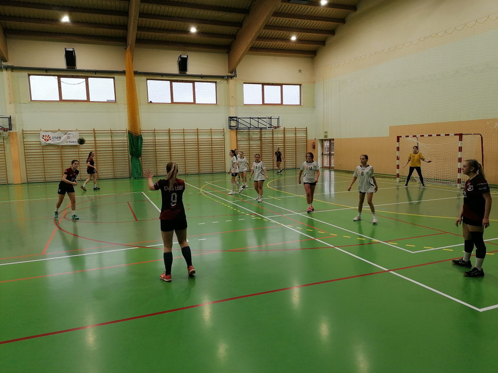 Przedświąteczna niedziela z Olimpią Końskie. Mecz dzieci i turniej juniorek! [wideo, zdjęcia]