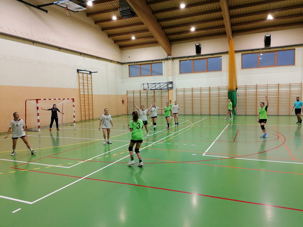 Przedświąteczna niedziela z Olimpią Końskie. Mecz dzieci i turniej juniorek! [wideo, zdjęcia]