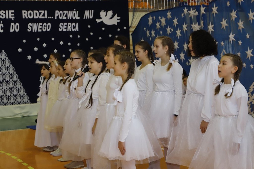 Szkolne jasełka, czyli jak dzieciaki z Gminy Smyków wyczekują świąt [zdjęcia]