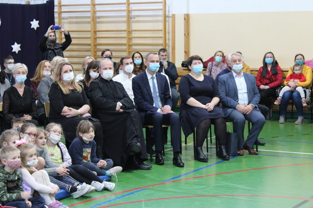 Szkolne jasełka, czyli jak dzieciaki z Gminy Smyków wyczekują świąt [zdjęcia]