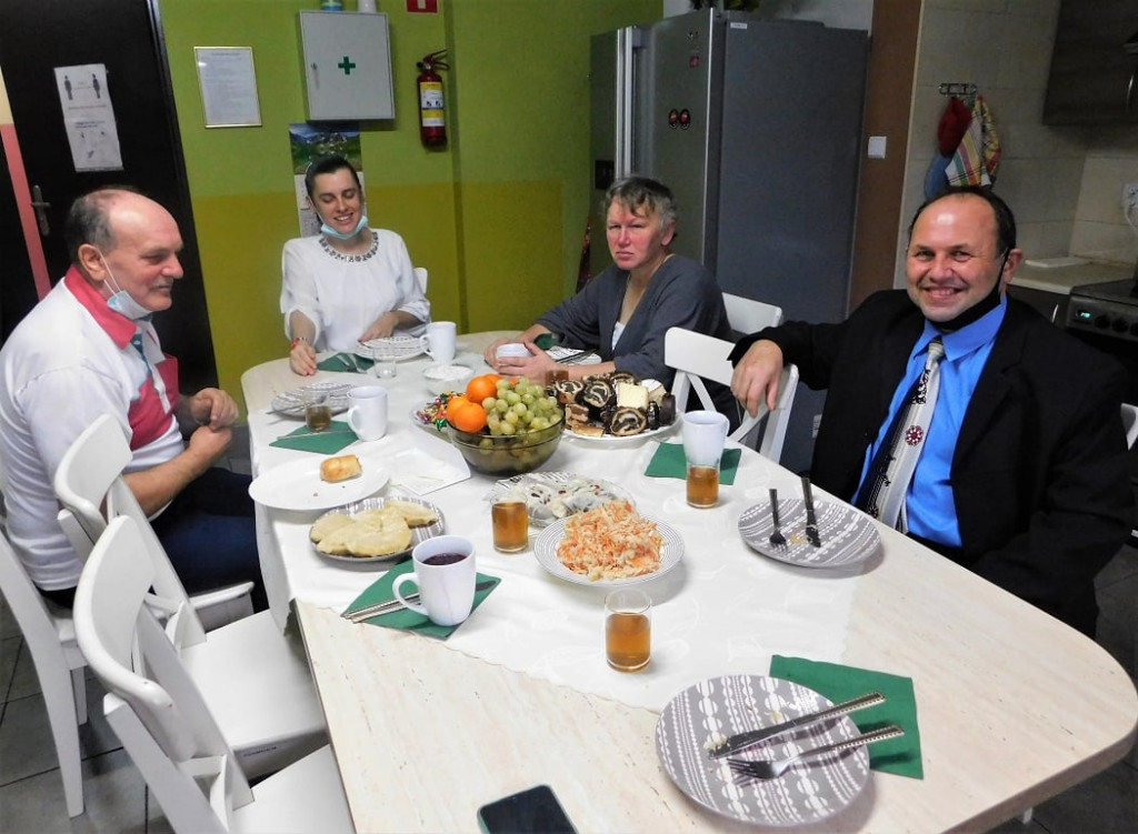 Spotkanie wigilijne w Domu Samopomocy w Stąporkowie [zdjęcia]