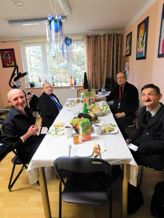 Spotkanie wigilijne w Domu Samopomocy w Stąporkowie [zdjęcia]