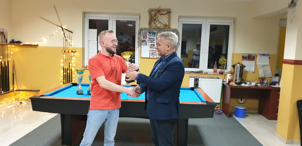 Wyłoniono laureatów tegorocznych klubowych zawodów bilardowych w gminie Smyków [zdjęcia]