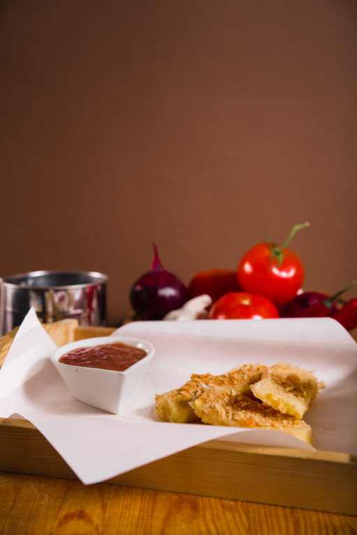 Chicken King z promocją na Sylwestra. Dowozy do 1 w nocy