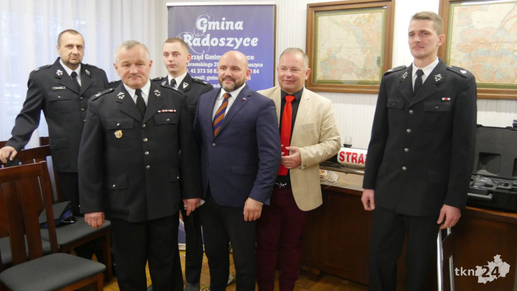 Olbrzymie wsparcie dla druhów z gminy Radoszyce [wideo, zdjęcia]
