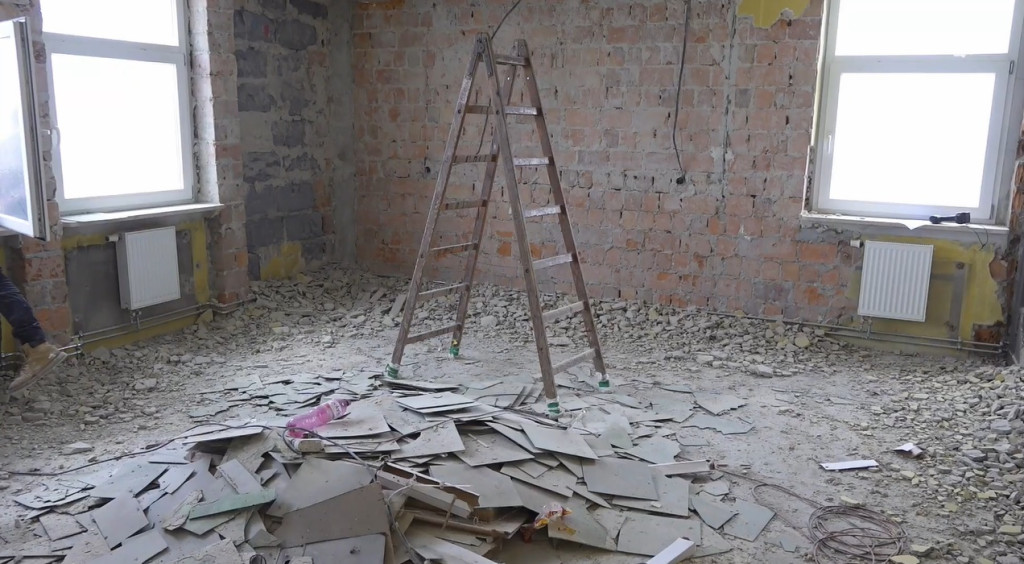 Poradnia znajdzie nowy dom. Ruszył remont IV piętra w Starostwie Powiatowym [wideo, zdjęcia]