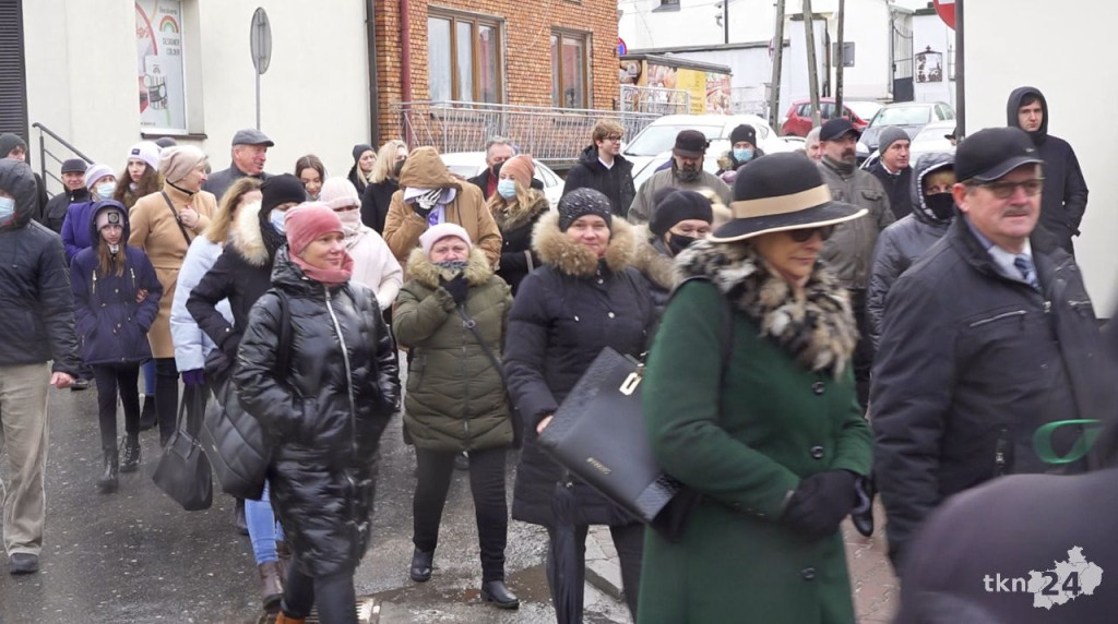 WIDEO: Królewski dzień w Radoszycach. Pojawiło się pięć koronowanych głów