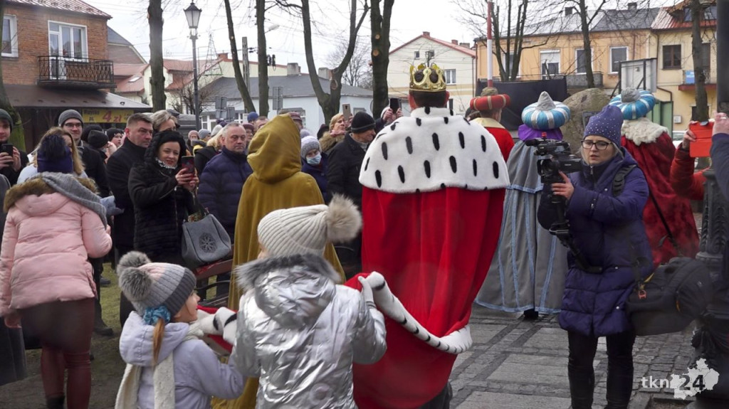 WIDEO: Królewski dzień w Radoszycach. Pojawiło się pięć koronowanych głów