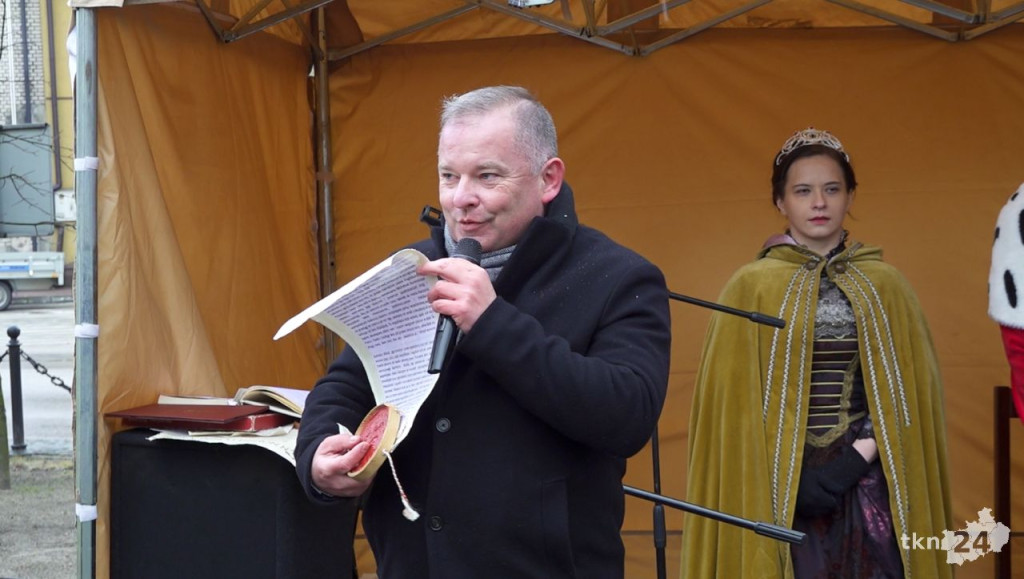 WIDEO: Królewski dzień w Radoszycach. Pojawiło się pięć koronowanych głów