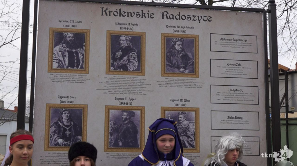WIDEO: Królewski dzień w Radoszycach. Pojawiło się pięć koronowanych głów