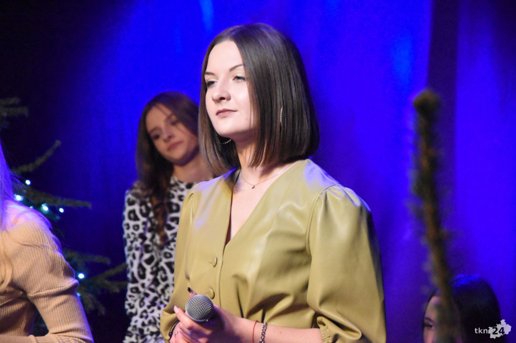 Koncert noworoczny w koneckim domu kultury [wideo, zdjęcia]