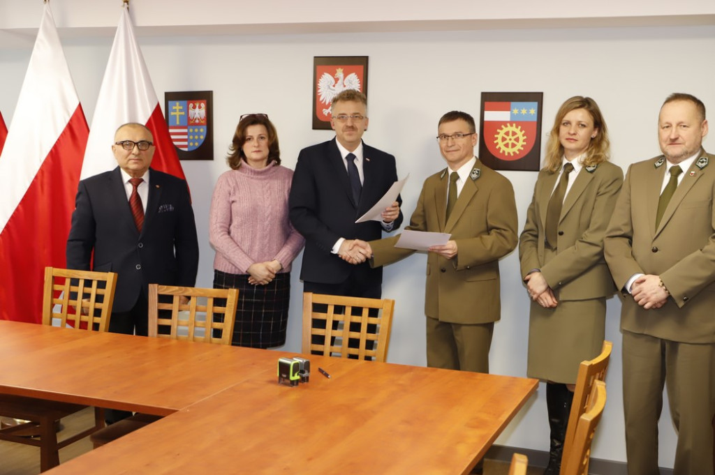Wspólna, drogowa inwestycja Powiatu Koneckiego i Nadleśnictwa Stąporków [zdjęcia]