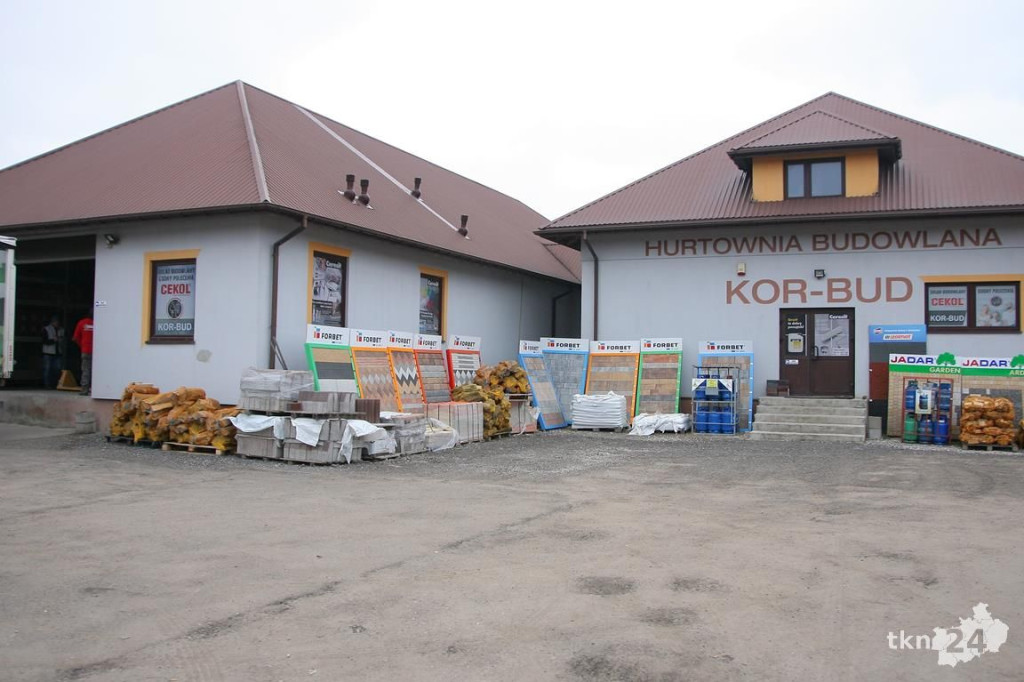 Hurtownia KOR-BUD ze Stąporkowa z jakościową ofertą [zdjęcia]