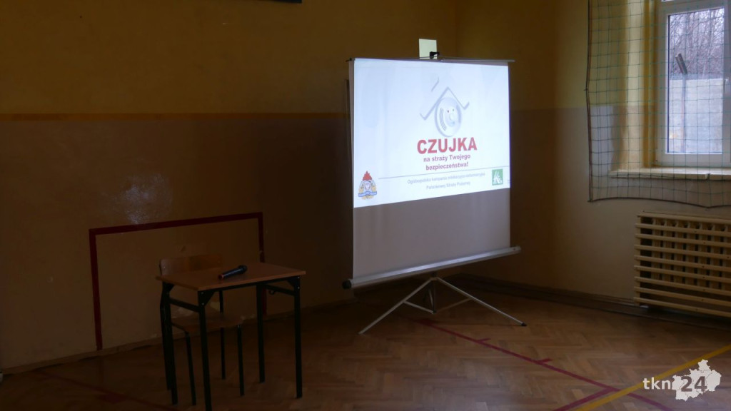 Czad `cichy zabójca`. Prelekcja edukacyjna w ZSP II w Końskich [wideo, zdjęcia]
