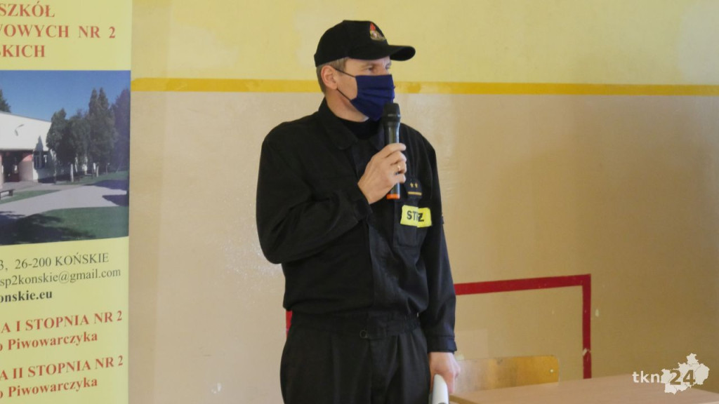 Czad `cichy zabójca`. Prelekcja edukacyjna w ZSP II w Końskich [wideo, zdjęcia]
