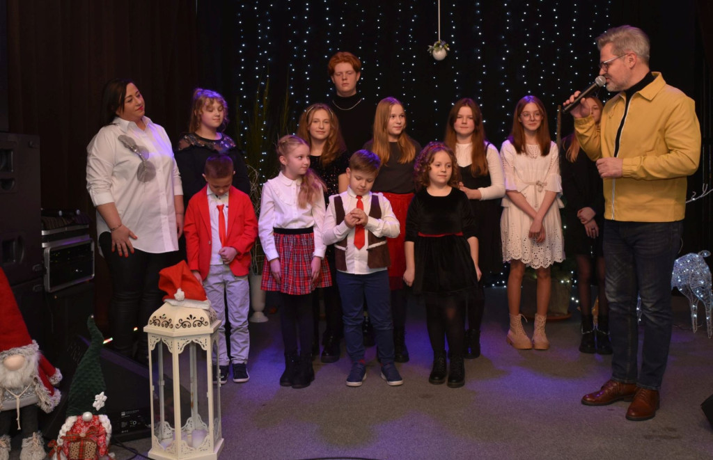 Noworoczny koncert studia Vocalove w Końskich [zdjęcia]
