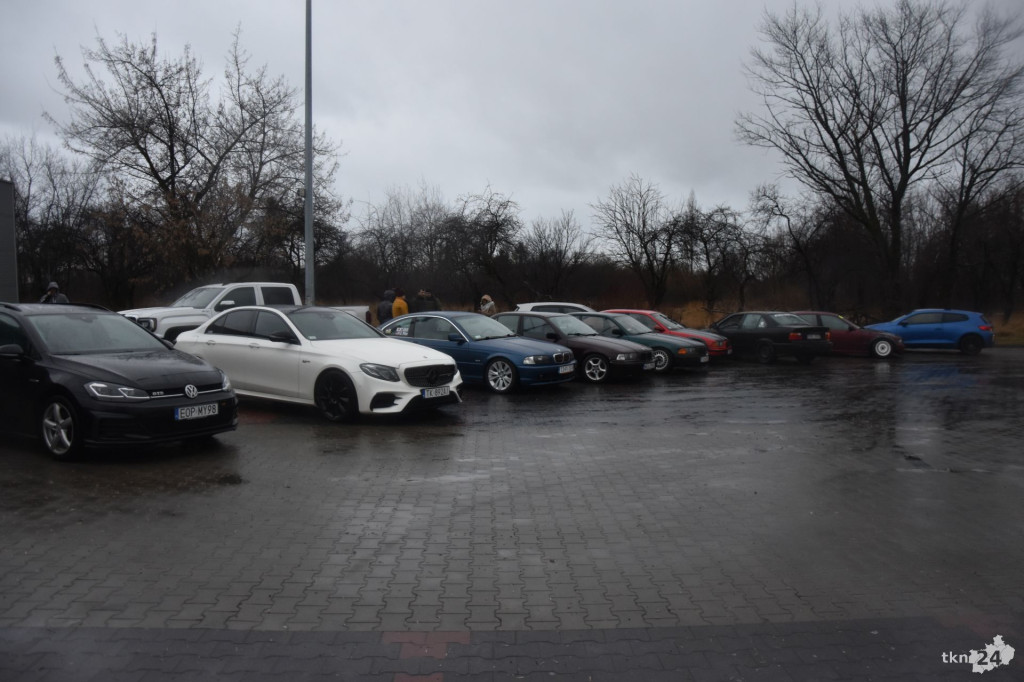 Finał WOŚP w Końskich. Morsowanie, motospot i licytacje! [wideo, zdjęcia]