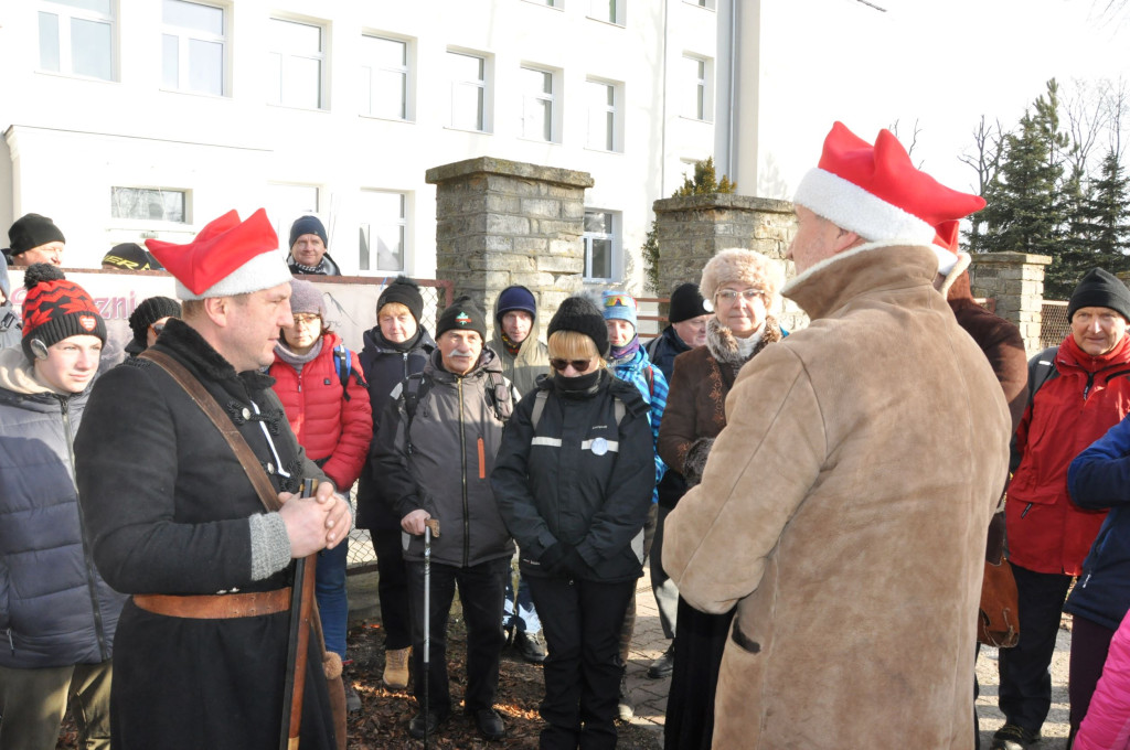 Turystyka idzie w parze z patriotyzmem. Za nami I Rajd Powstania Styczniowego [zdjęcia]