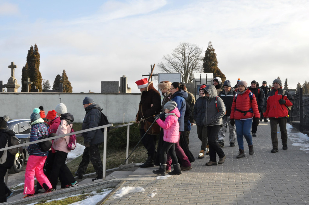 Turystyka idzie w parze z patriotyzmem. Za nami I Rajd Powstania Styczniowego [zdjęcia]