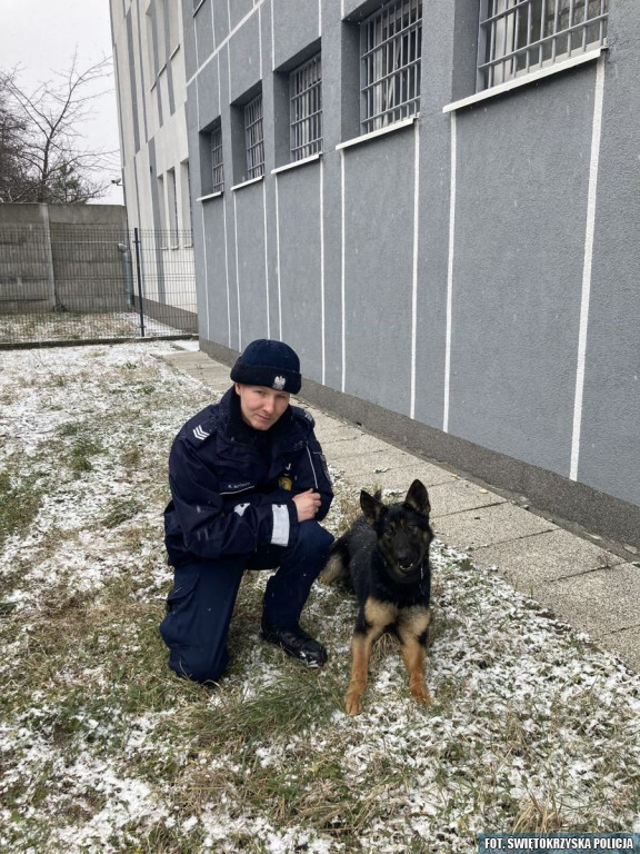 Baki zasilił szeregi Komendy Powiatowej Policji w Końskich [zdjęcia]