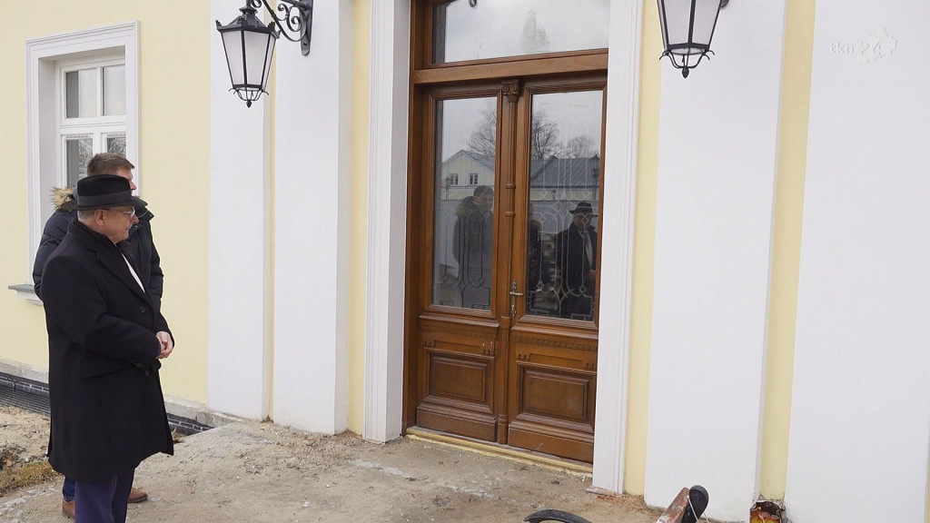 Końskie: Skrzydło Pałacowe niemal gotowe. Urząd przejdzie reorganizację [wideo, zdjęcia]