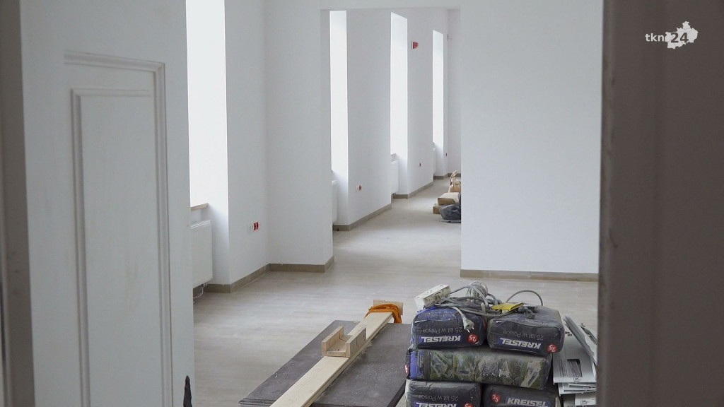 Końskie: Skrzydło Pałacowe niemal gotowe. Urząd przejdzie reorganizację [wideo, zdjęcia]