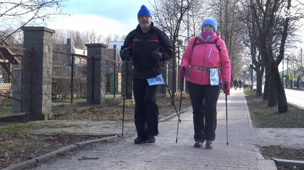 260 osób na trasie marszu zimowego wokół Końskich! [wideo, zdjęcia]