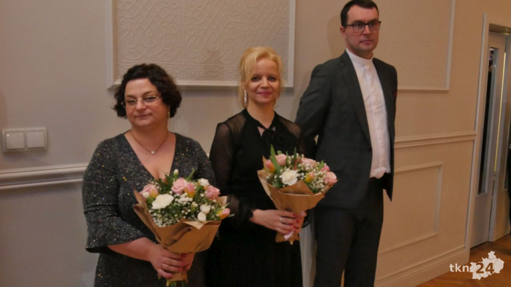 WIDEO: Studniówka I LO w Końskich 2022