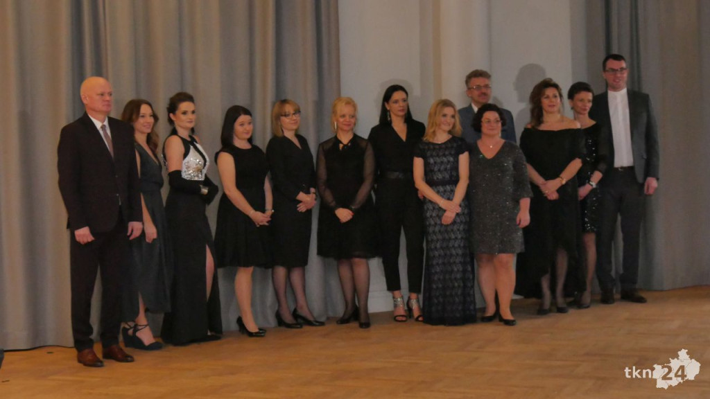 WIDEO: Studniówka I LO w Końskich 2022