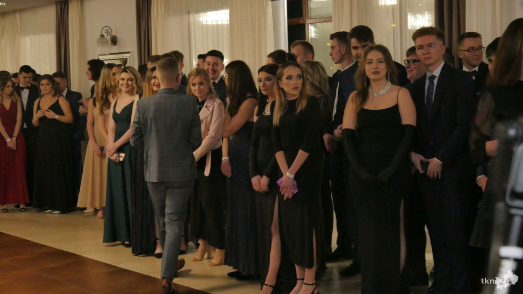 Opoczyńska studniówka w Astorii. Zaśpiewał DEJW! [wideo, zdjęcia]