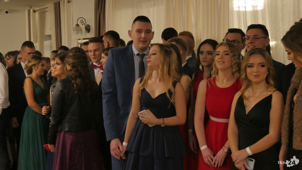 Opoczyńska studniówka w Astorii. Zaśpiewał DEJW! [wideo, zdjęcia]