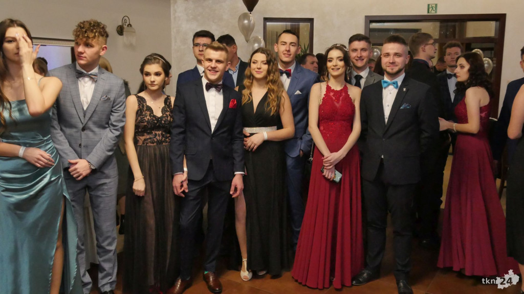 Opoczyńska studniówka w Astorii. Zaśpiewał DEJW! [wideo, zdjęcia]