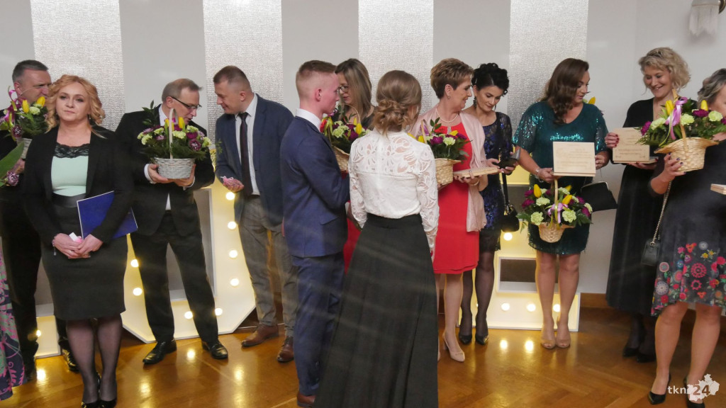Opoczyńska studniówka w Astorii. Zaśpiewał DEJW! [wideo, zdjęcia]