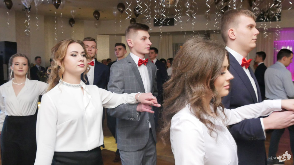 Opoczyńska studniówka w Astorii. Zaśpiewał DEJW! [wideo, zdjęcia]