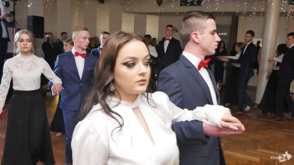 Opoczyńska studniówka w Astorii. Zaśpiewał DEJW! [wideo, zdjęcia]