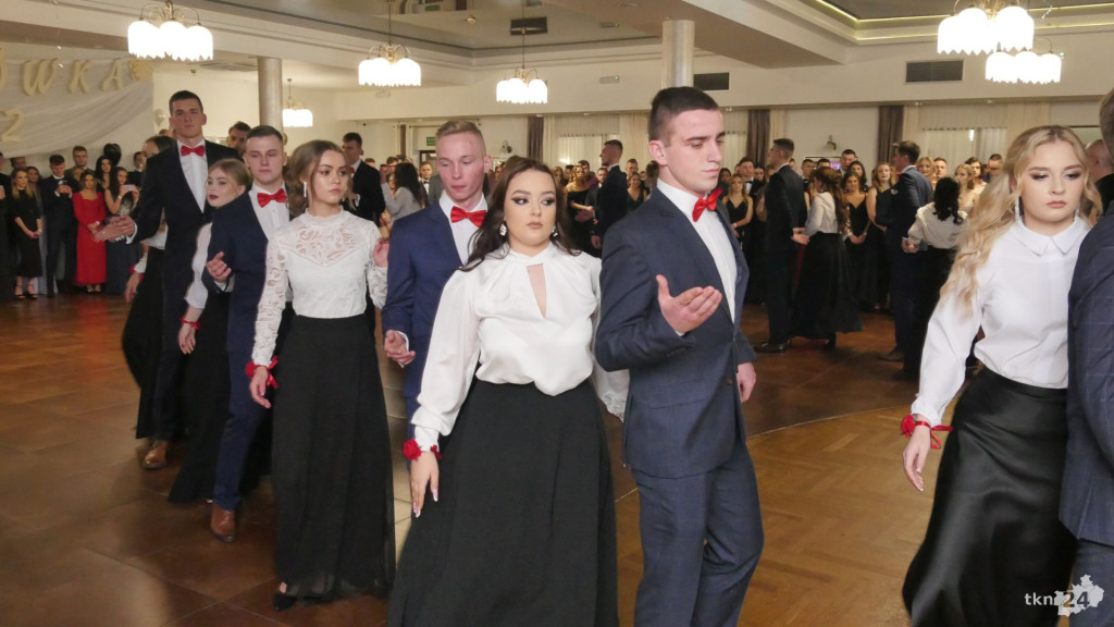 Opoczyńska studniówka w Astorii. Zaśpiewał DEJW! [wideo, zdjęcia]