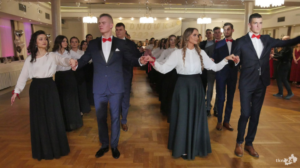 Opoczyńska studniówka w Astorii. Zaśpiewał DEJW! [wideo, zdjęcia]