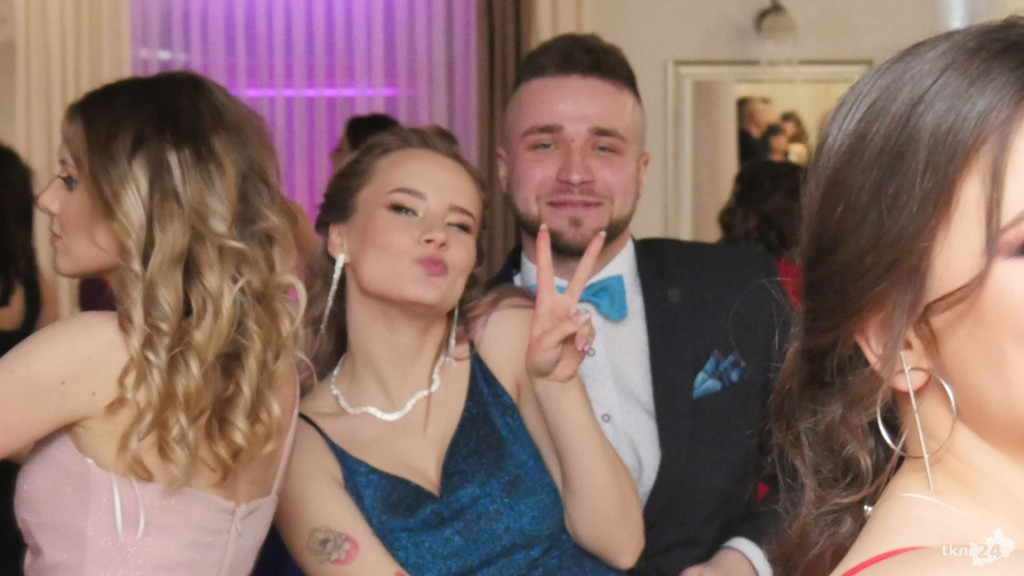 Opoczyńska studniówka w Astorii. Zaśpiewał DEJW! [wideo, zdjęcia]