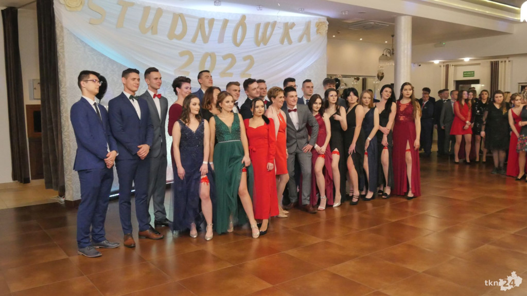 Opoczyńska studniówka w Astorii. Zaśpiewał DEJW! [wideo, zdjęcia]