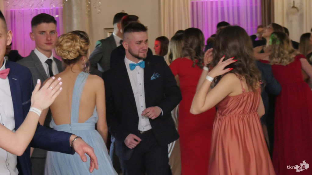 Opoczyńska studniówka w Astorii. Zaśpiewał DEJW! [wideo, zdjęcia]