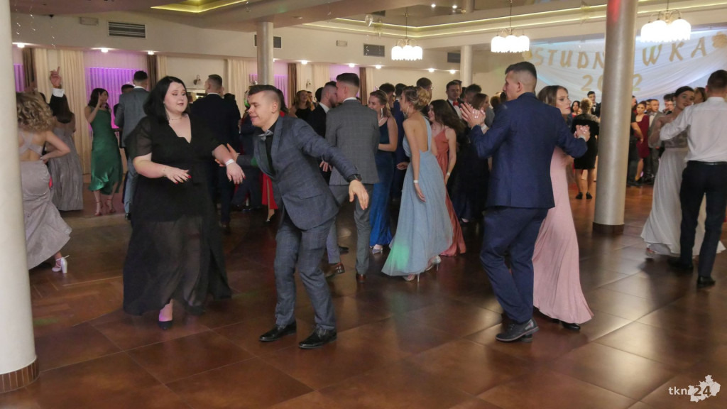 Opoczyńska studniówka w Astorii. Zaśpiewał DEJW! [wideo, zdjęcia]
