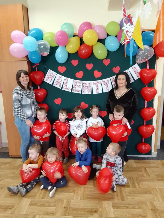 Walentynki w Bajkowej Krainie z laurkami i zajęciami kulinarnymi [wideo, zdjęcia]