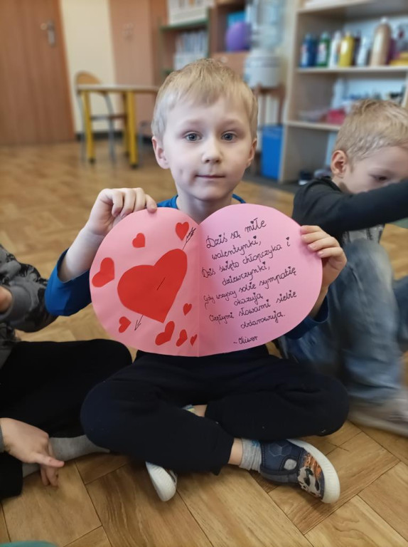Walentynki w Bajkowej Krainie z laurkami i zajęciami kulinarnymi [wideo, zdjęcia]