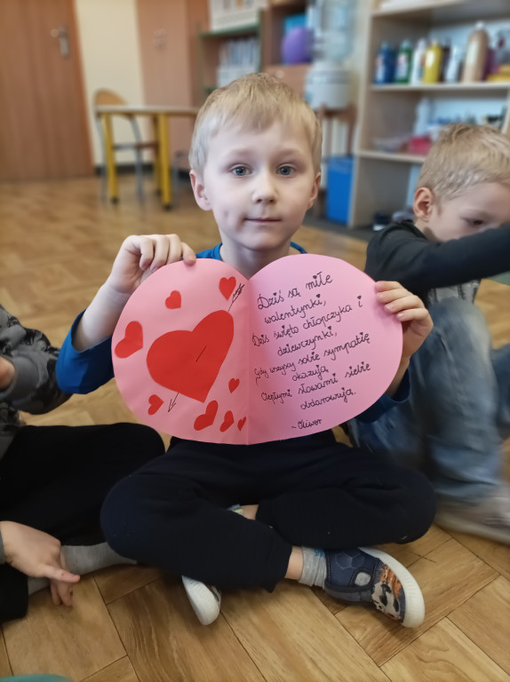 Walentynki w Bajkowej Krainie z laurkami i zajęciami kulinarnymi [wideo, zdjęcia]