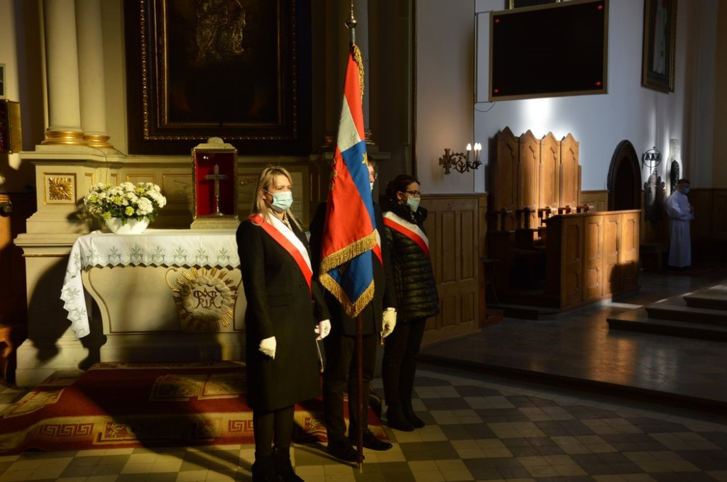 Mszą Świętą uczcili rocznicę powstania Armii Krajowej [zdjęcia]