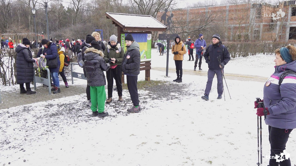 Święto piechurów! Ponad 300 osób na trasie Rajdu Bab! [wideo, zdjęcia]