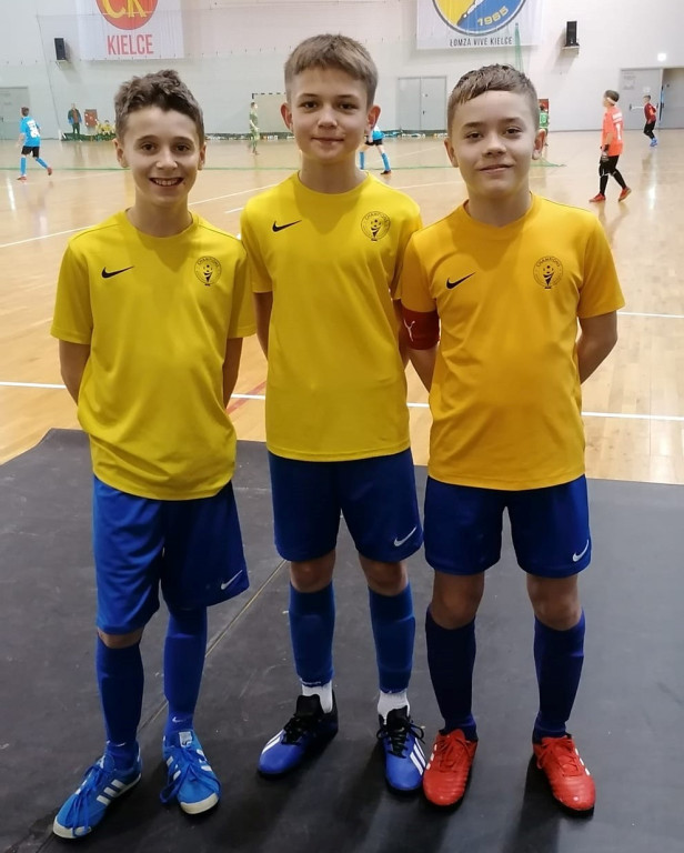 Zwycięstwo młodych Championsów podczas Biernat Dachy Cup 2022 [zdjęcia]