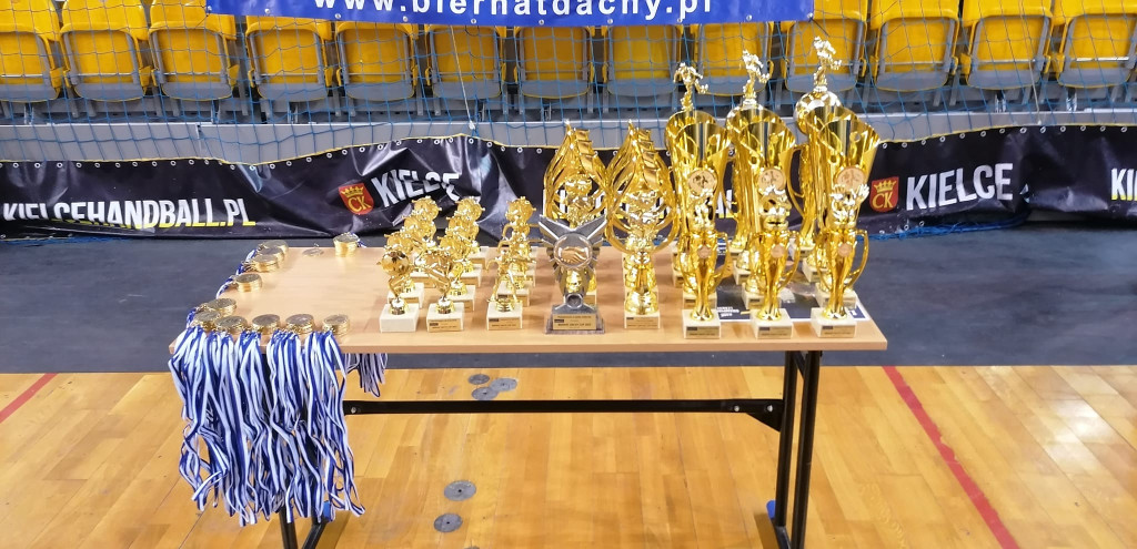 Zwycięstwo młodych Championsów podczas Biernat Dachy Cup 2022 [zdjęcia]