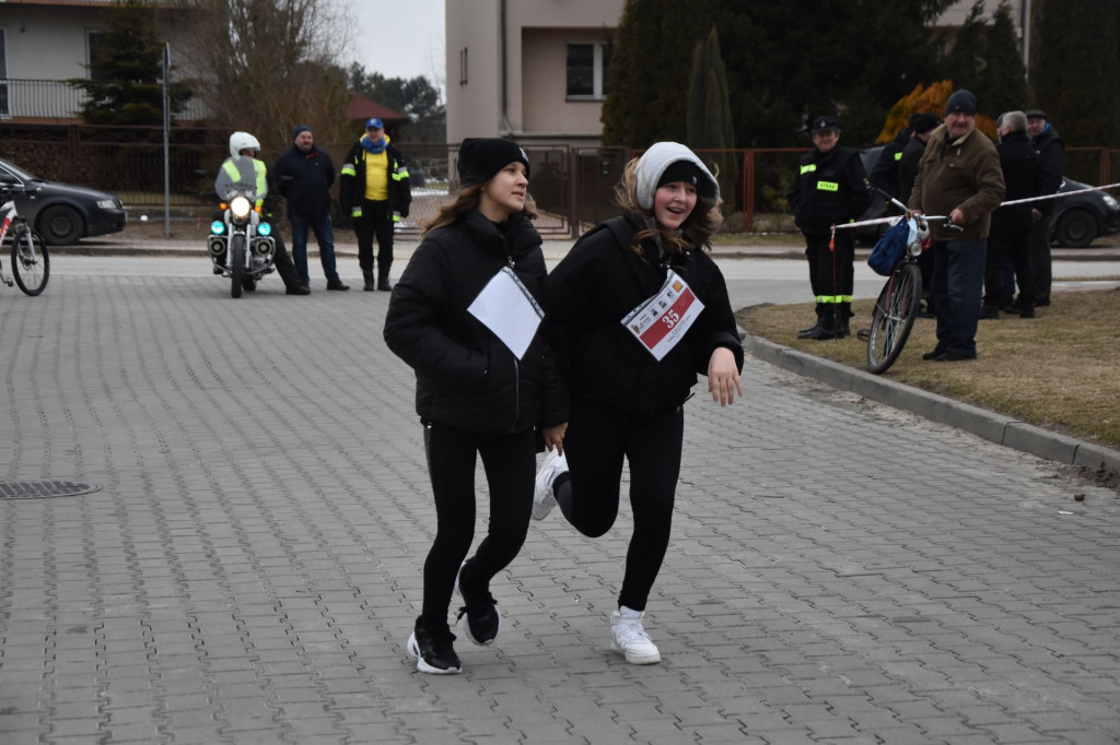 Gminny Marszobieg `Tropem Wilczym` ze wsparciem dla Ukrainy [wideo, zdjęcia]