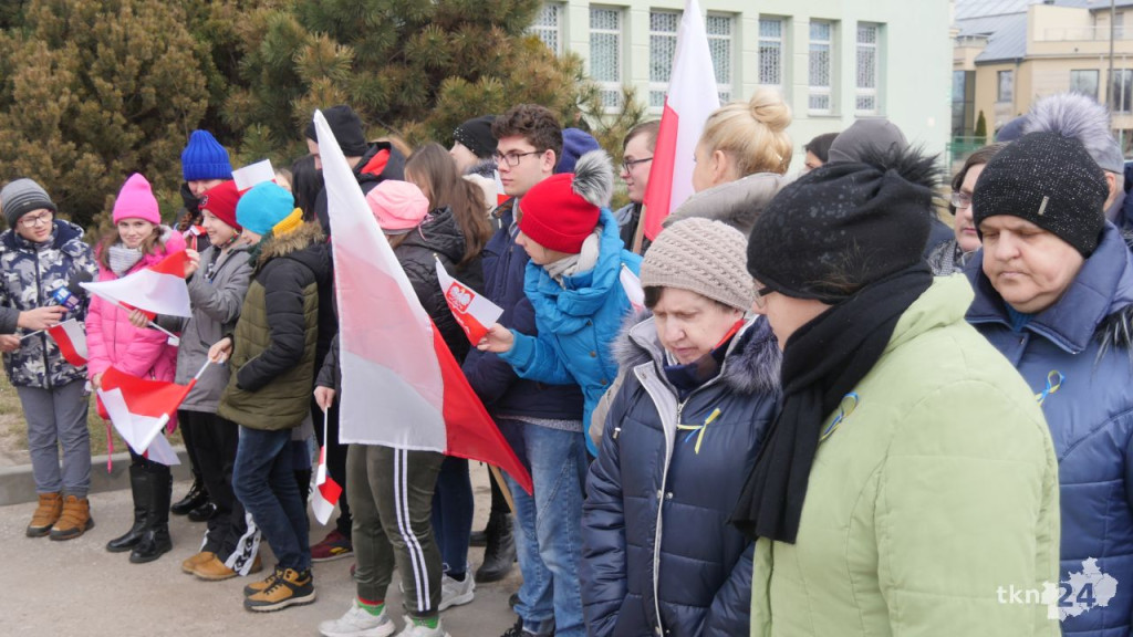 Konecka młodzież mówi STOP WOJNIE! [wideo, zdjęcia]